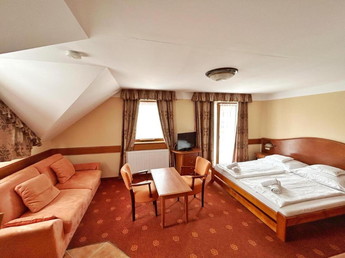 Bed and Breakfast Fonix Wellness *** 1 A Epulet Хевиз Экстерьер фото