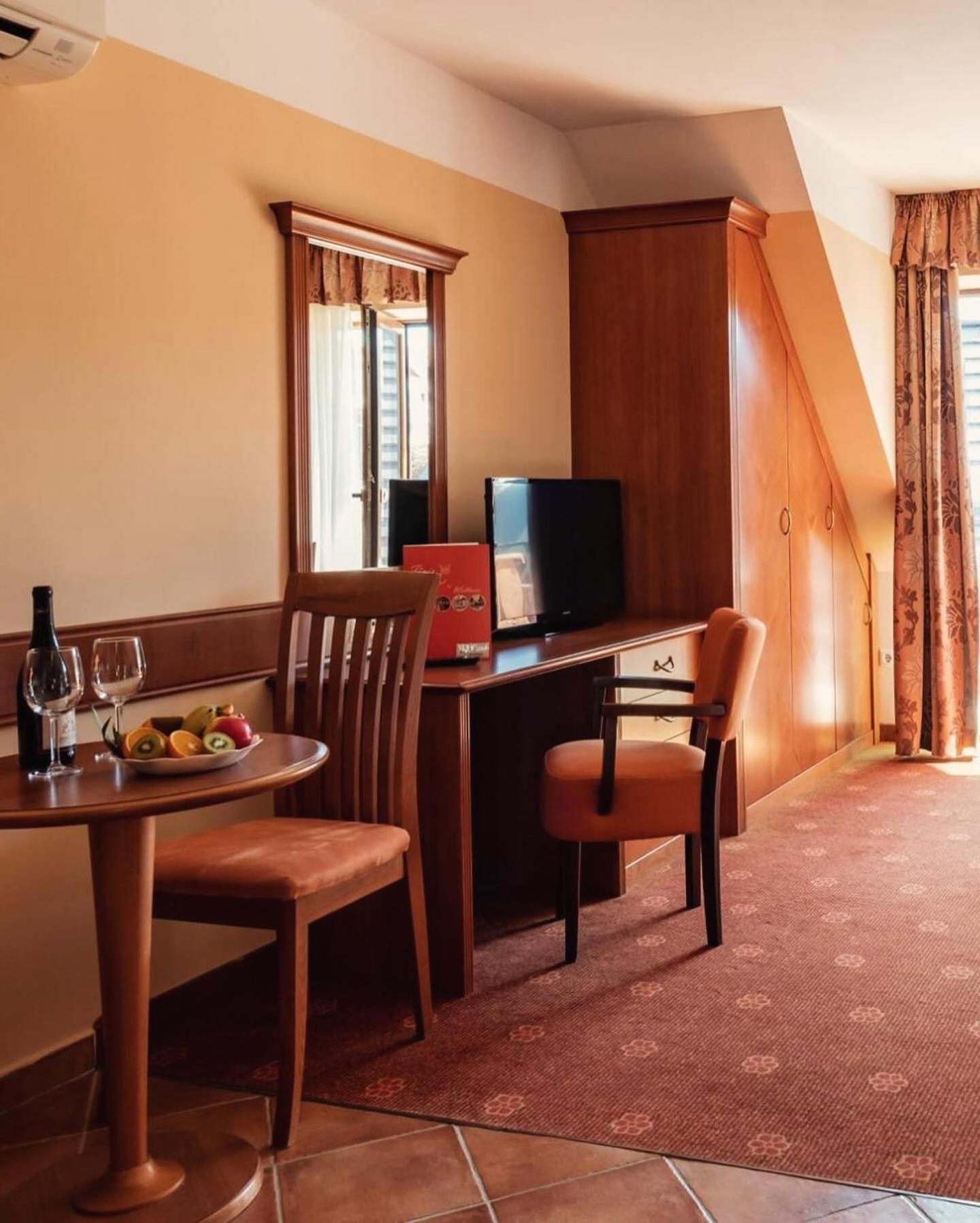 Bed and Breakfast Fonix Wellness *** 1 A Epulet Хевиз Экстерьер фото