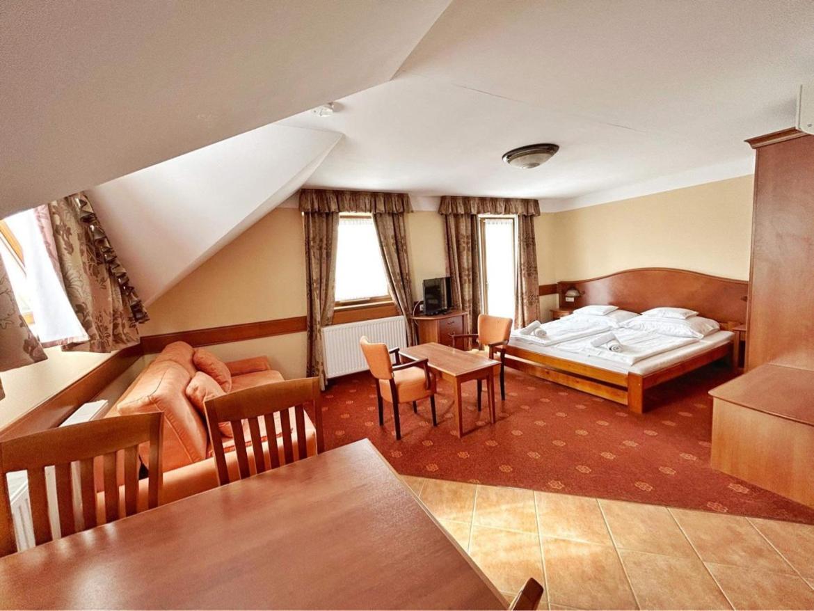 Bed and Breakfast Fonix Wellness *** 1 A Epulet Хевиз Экстерьер фото