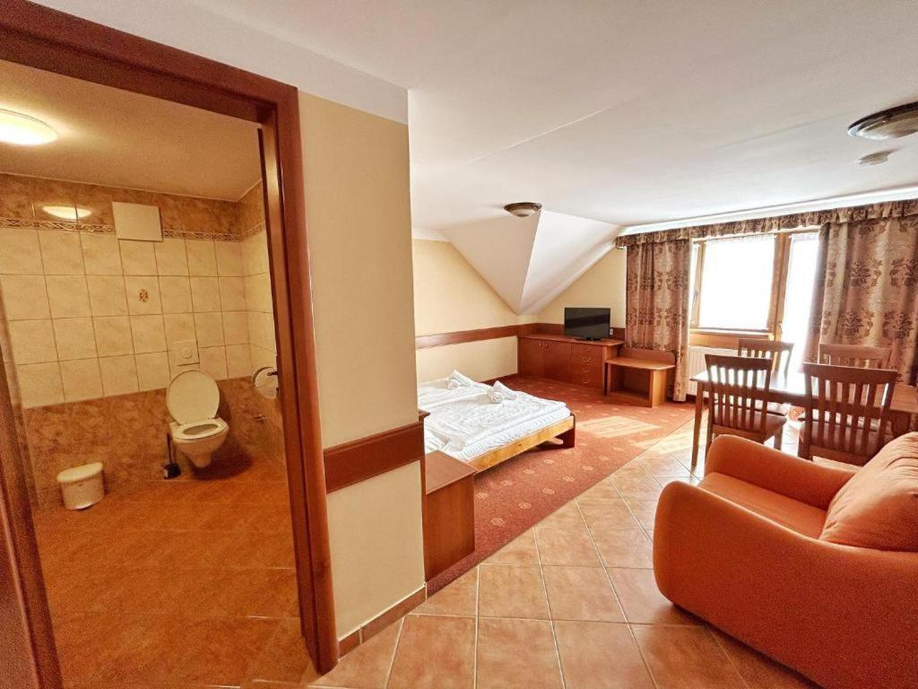 Bed and Breakfast Fonix Wellness *** 1 A Epulet Хевиз Экстерьер фото