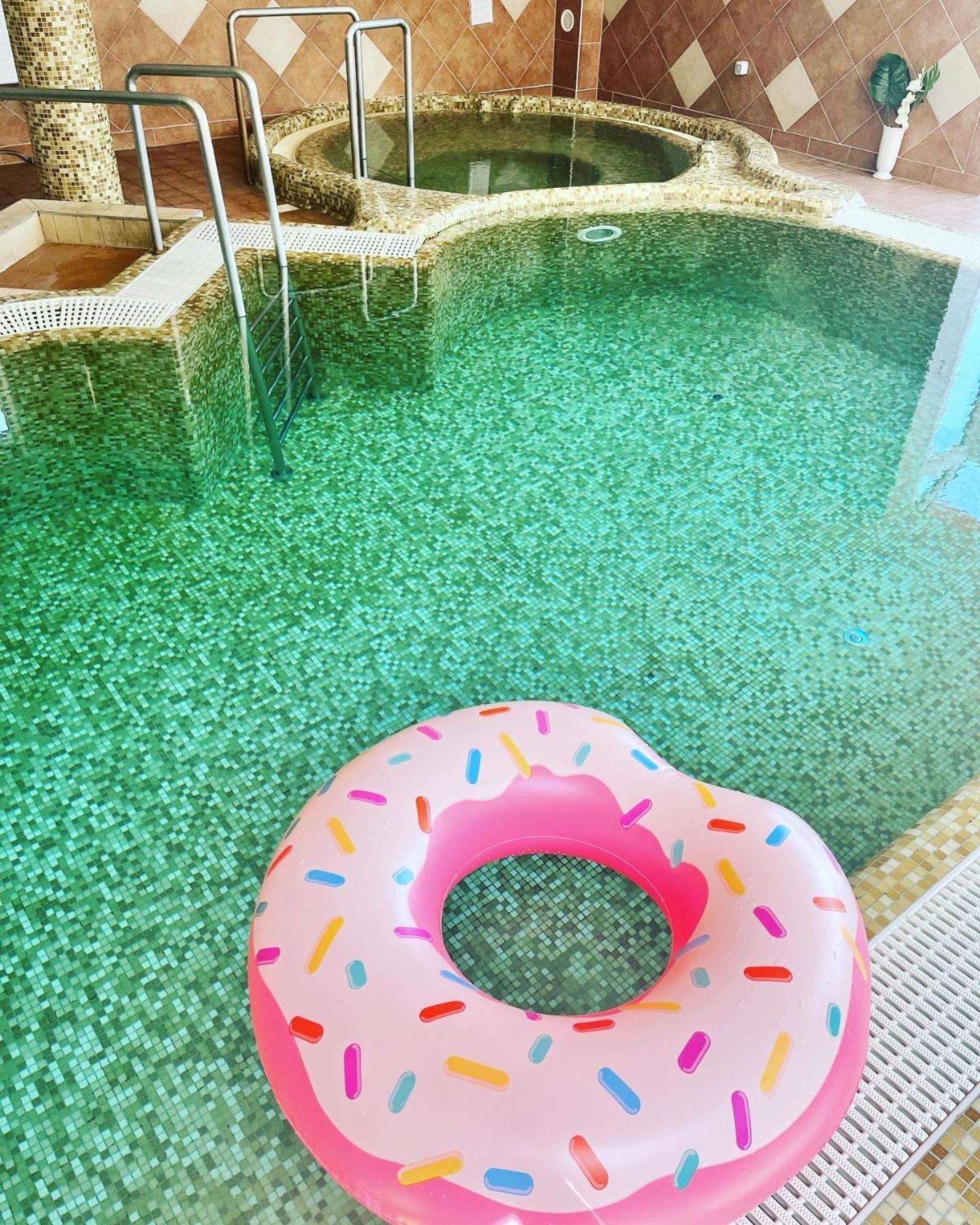 Bed and Breakfast Fonix Wellness *** 1 A Epulet Хевиз Экстерьер фото